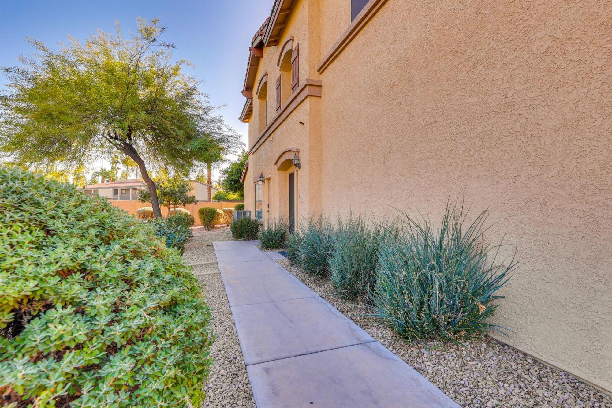 3 Mi To Dtwn Mesa Townhome With Patio Luaran gambar